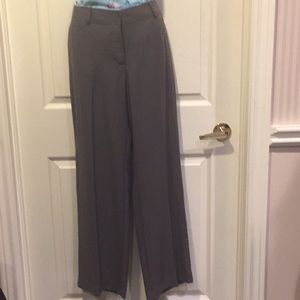 Light weight kaki green trousers